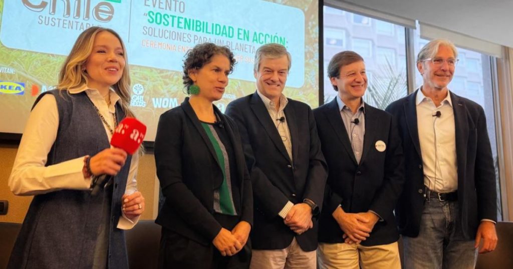 ​Premio Mujer Sustentable 2025: Catalina Droguett recibió a líderes y empresas en evento por la conciencia ecológica​