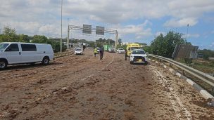 Misil hutí impacta cerca del aeropuerto Ben Gurión y deja seis heridos