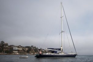 Falla en timón deja velero a la deriva: Todos los tripulantes fueron rescatados ilesos