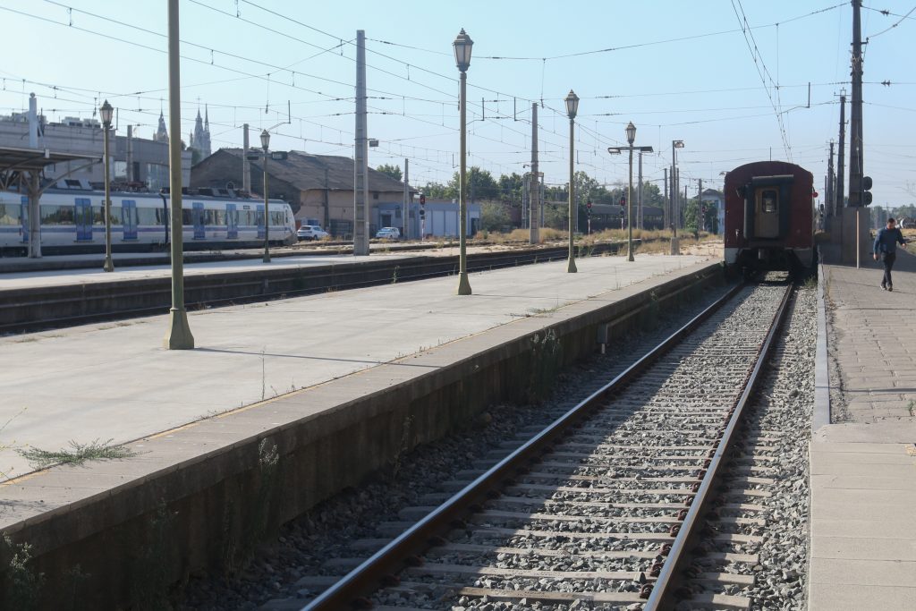 Tren del Recuerdo colisiona con vehículo en Maipú: Conductor resultó herido