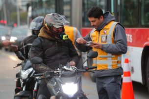 Revisa acá la restricción vehicular de este jueves 15 de mayo