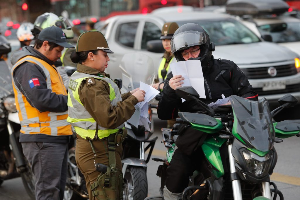 Restricción vehicular, lunes 19 de mayo: conoce las patentes afectadas