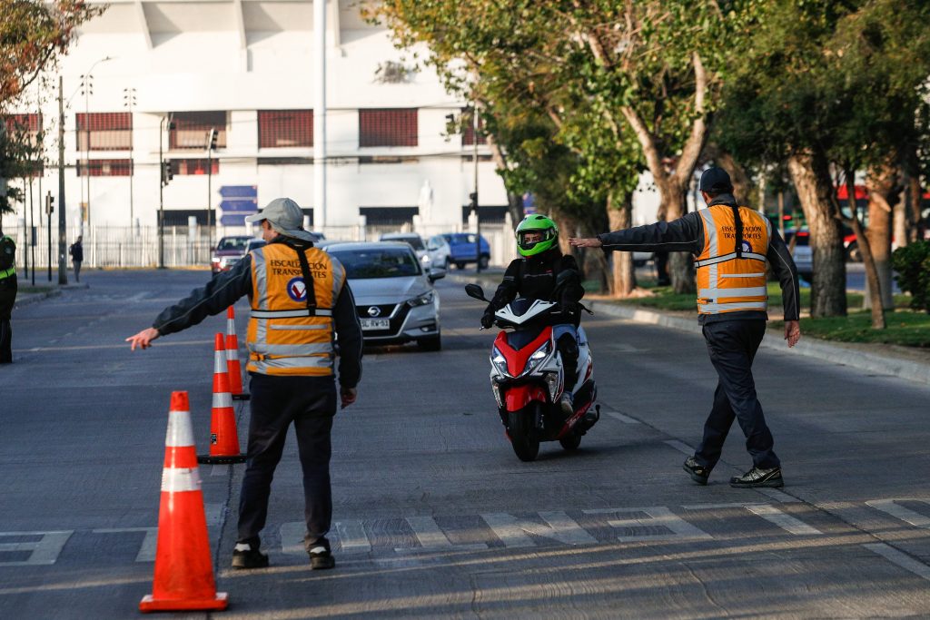 Conoce la restricción vehicular de este martes 13 de mayo