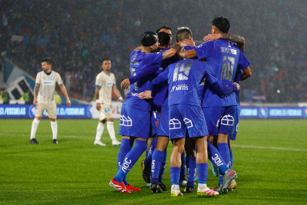 Contundente triunfo de la U sobre Huachipato en el Estadio Nacional