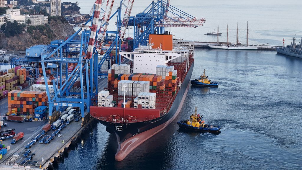 Puerto Valparaíso finaliza temporada alta de exportación de fruta con un 21,7% más de envíos que el año pasado