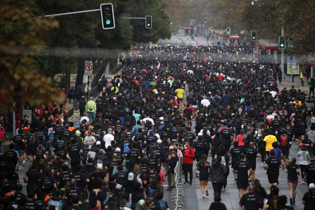 Revisa los consejos para primerizos y primerizas en la Maratón de Santiago