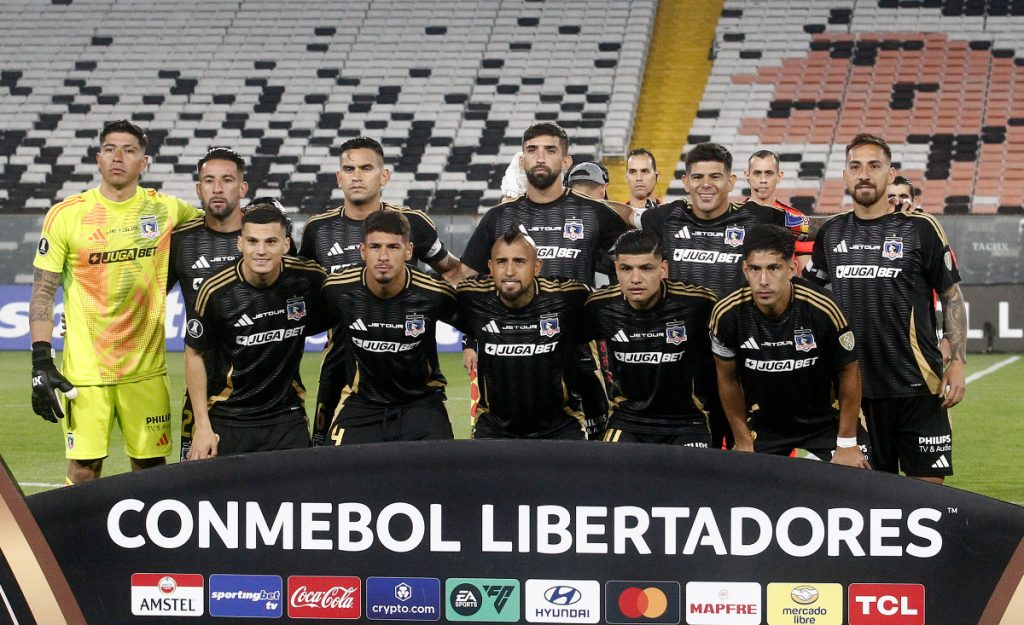 Colo Colo sale a jugarse la vida en la Libertadores ante Fortaleza: Revisa la probable formación de los albos