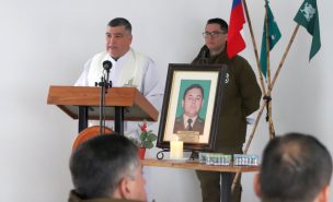 Carabineros conmemora el cuarto aniversario de la muerte del Suboficial Mayor Benavides con ceremonia en Pailahueque