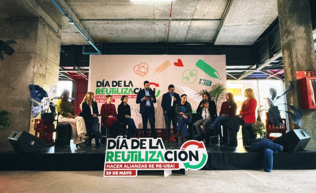 Coca-Cola lidera con fuerza el Día de la Reutilización 2025 a través del lema 