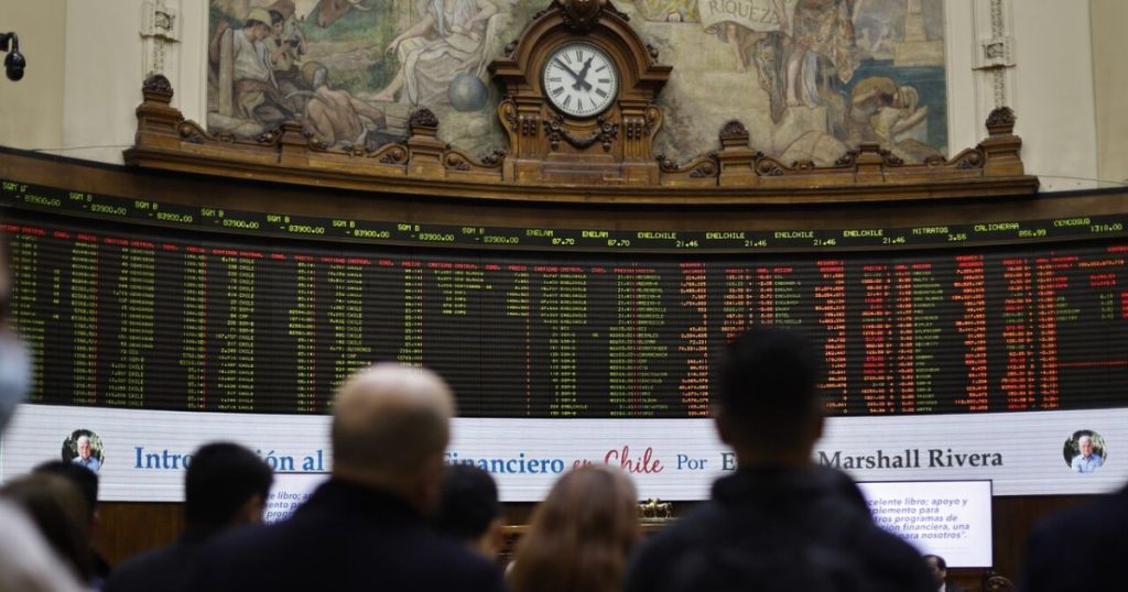 Imacec sorprende con fuerte alza de 3,8%: producción de bienes impulsa recuperación