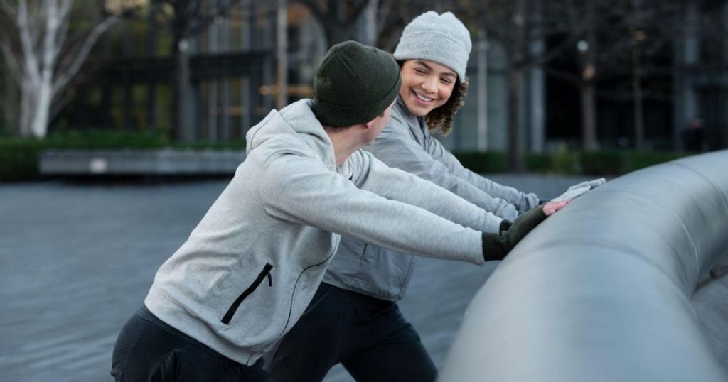 Disfrutar el invierno con movimiento: ¿cómo hacer ejercicio al aire libre sin pasar frío?