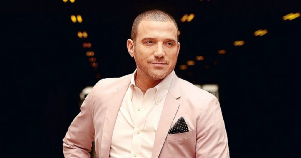 “Va al doctor día por medio”: Aseguran que Julián Elfenbein enfrentaría delicado estado de salud