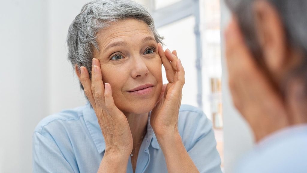 La piel también requiere cuidados extra durante la menopausia