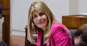 Ximena Rincón confirma su candidatura presidencial y se distancia de partidos