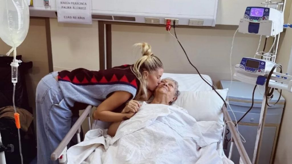 Coté López desclasifica íntimo mensaje y recuerda a su fallecida abuela en el Día de la Madre
