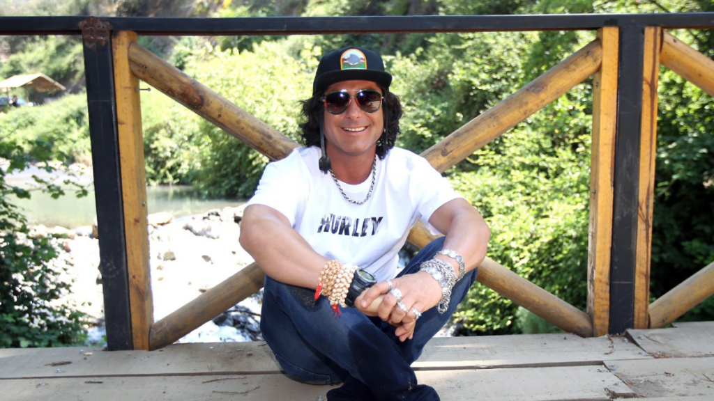 “Eligió mi cama y a mi lado”: la emotiva confesión de la madre de Claudio Iturra en su homenaje en Canal 13