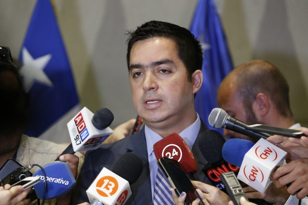 Renuncia jefe nacional de Cibercrimen de la PDI tras filtración de video
