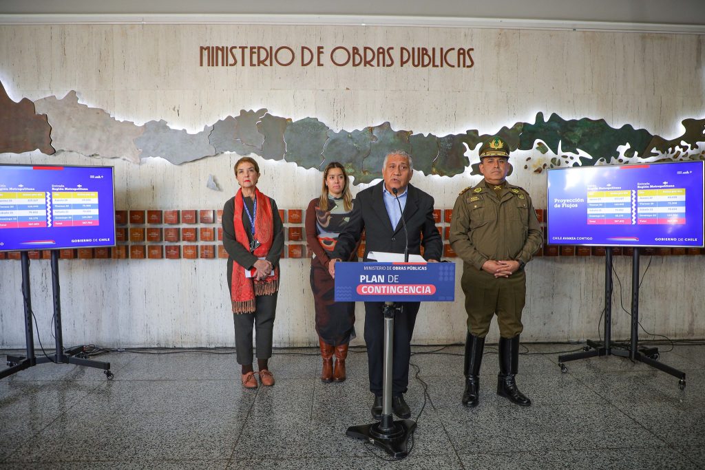 Peaje a mil: MOP anuncia medidas de contingencia en carreteras por fin de semana largo