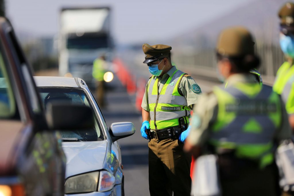 ¡Atención automovilistas! Revisa las patentes con restricción hoy en Santiago