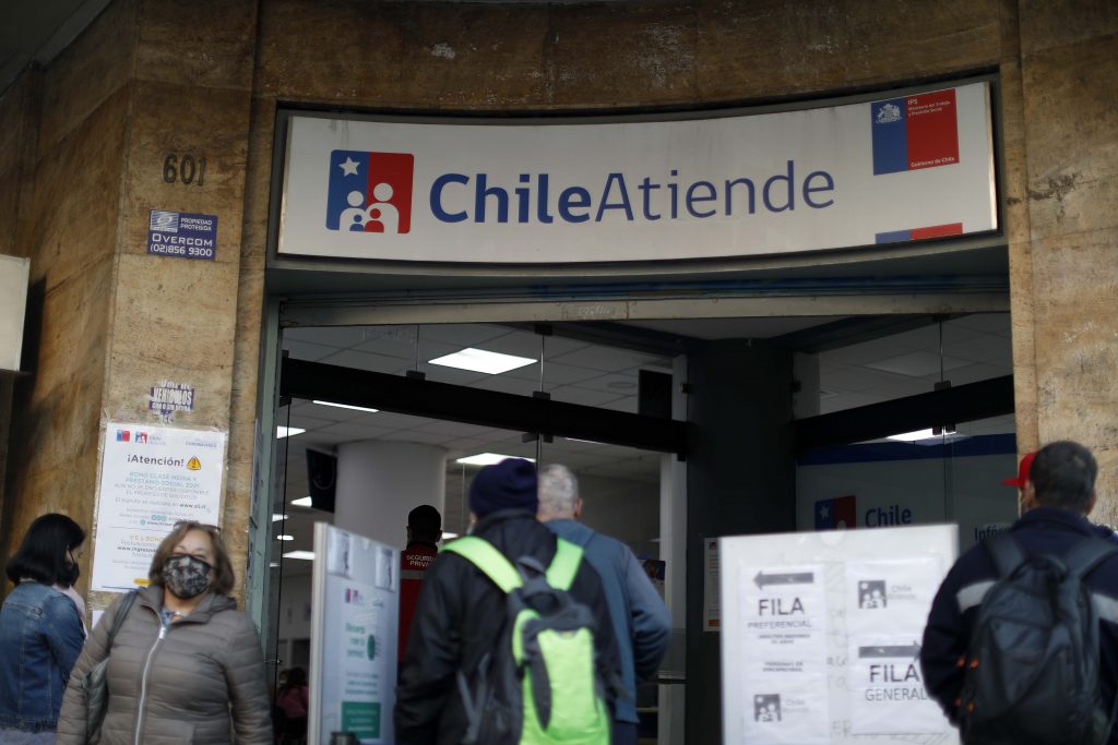 Conoce acá qué trámites se pueden hacer por videollamada y cómo acceder