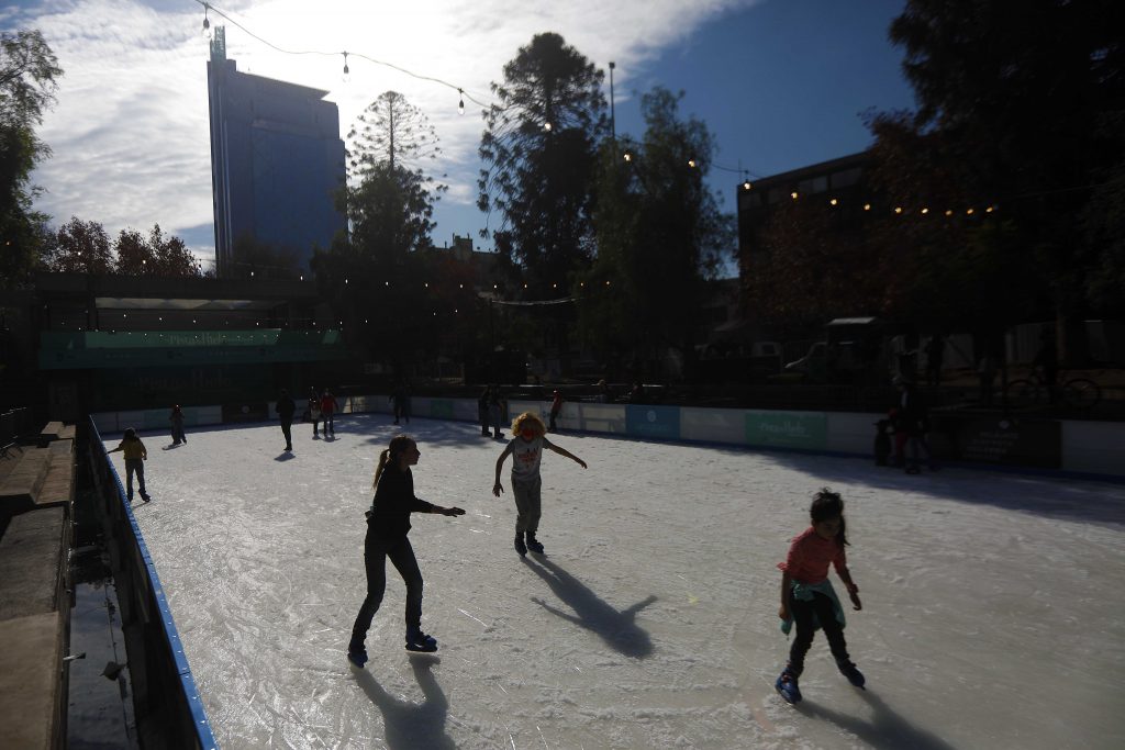 Vacaciones de invierno sin contratiempos: SERNAC entrega consejos para el consumidor