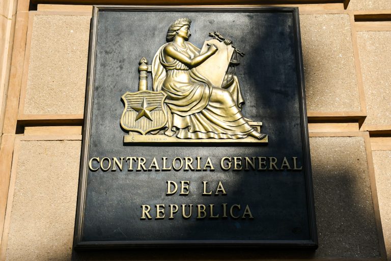 CGR ordena regular viviendas fiscales: Servicios públicos y municipios deben fijar plazos máximos de uso