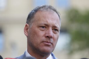 Presidente de la Cámara defiende viajes durante semanas distritales y descarta renunciar