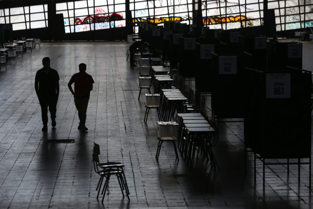 Primarias 2025: Mineduc informa medidas por uso de establecimientos como locales de votación