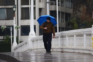 DMC activa dos alertas por sistema frontal: Conoce cuáles son y a qué regiones afectará