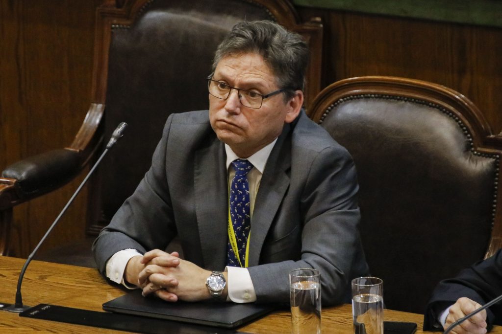Ministro de la Corte Suprema se inhabilita en caso Dominga por posible conflicto de interés