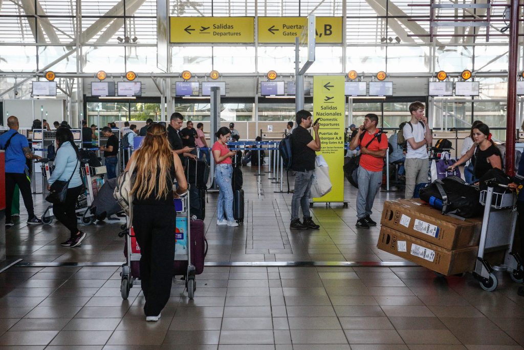 Aeropuerto de Santiago valora anuncio de nueva Línea 7: entregará conexión directa con la red de Metro