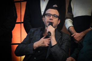 Julián Elfenbein regresa a Chilevisión como invitado en Podemos Hablar
