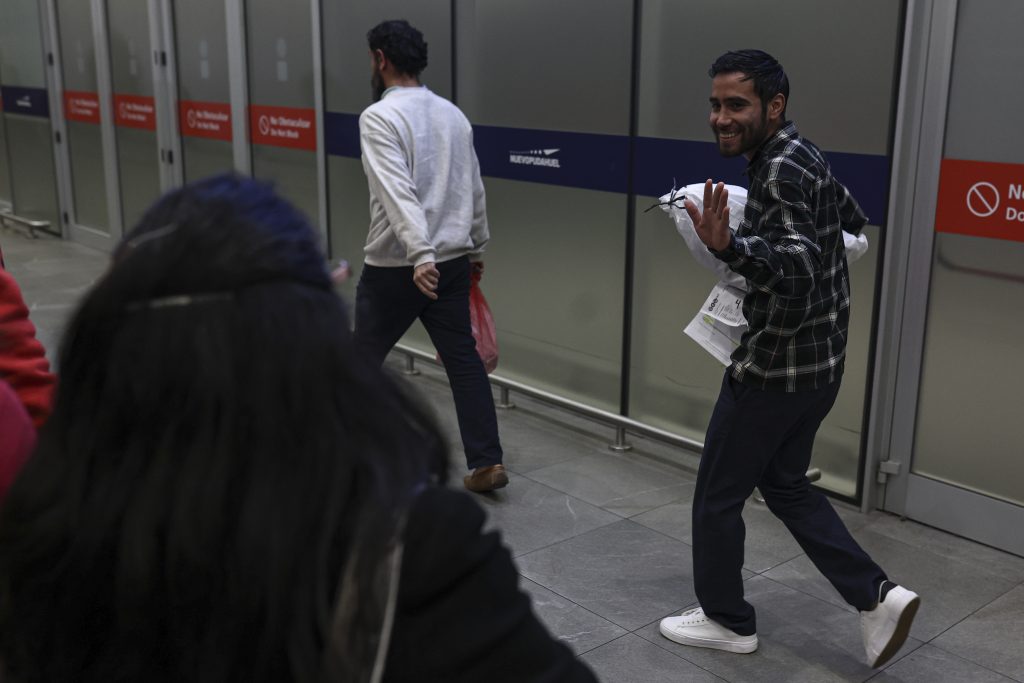 Gobierno confirma tercer vuelo con chilenos deportados desde EE.UU