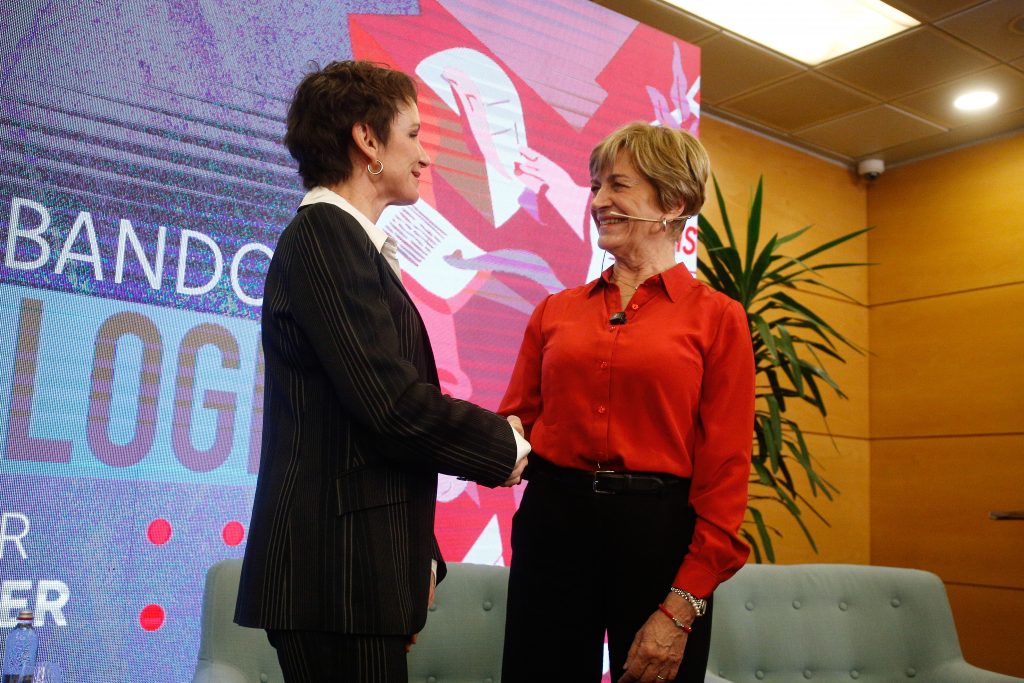 “Le pediría que no se enoje”: Tohá y Matthei protagonizan tenso debate en Icare