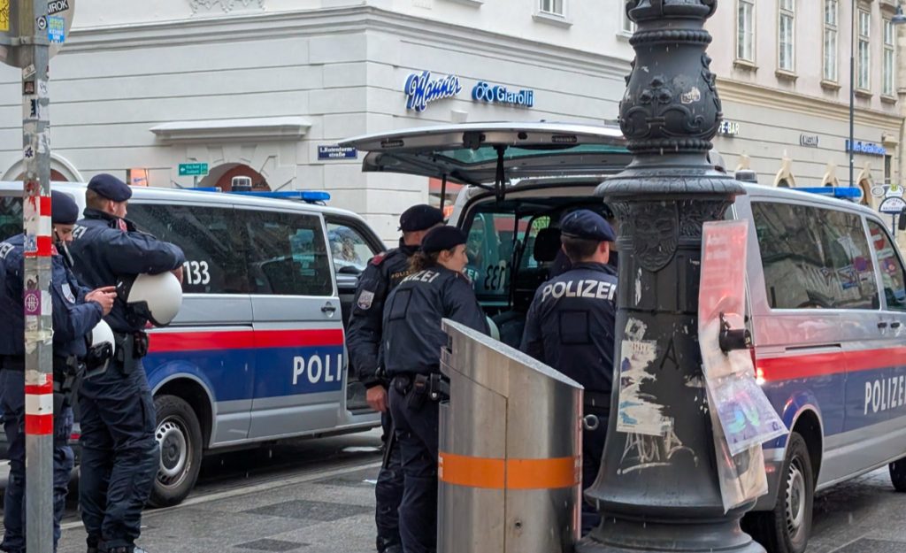 Austria: al menos 10 muertos tras tiroteo escolar en Graz