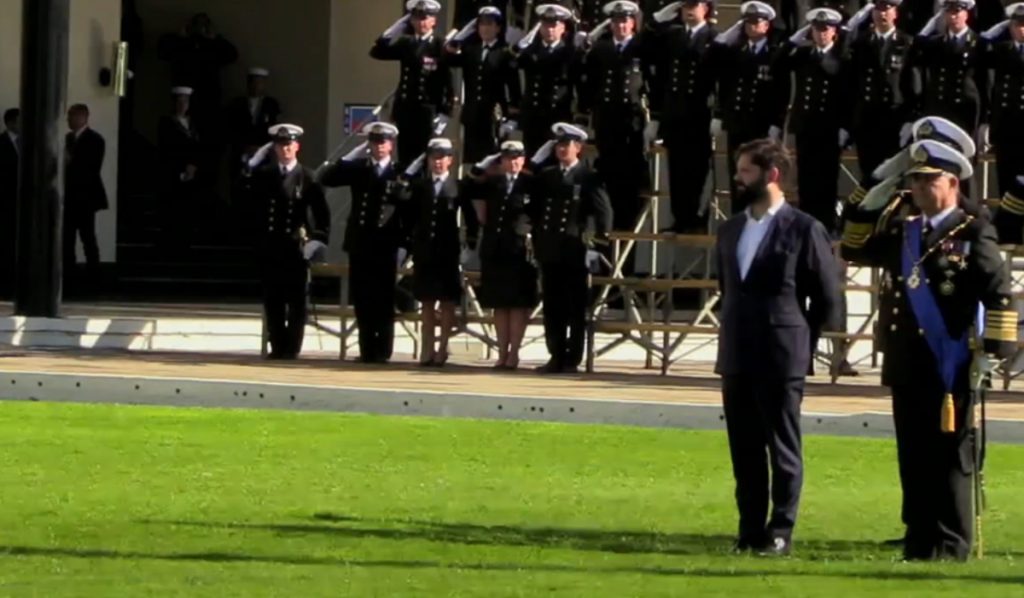 Presidente Boric encabezó ceremonia de cambio de mando de la Armada