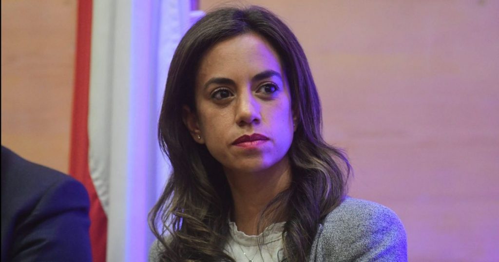 Senadora Paulina Núñez aboga por ley integral de fertilidad asistida: 