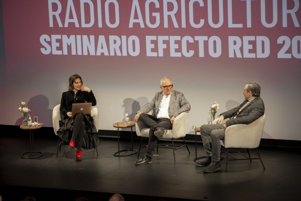 Radio Agricultura reunió a expertos en el seminario “Efecto Red 2025”