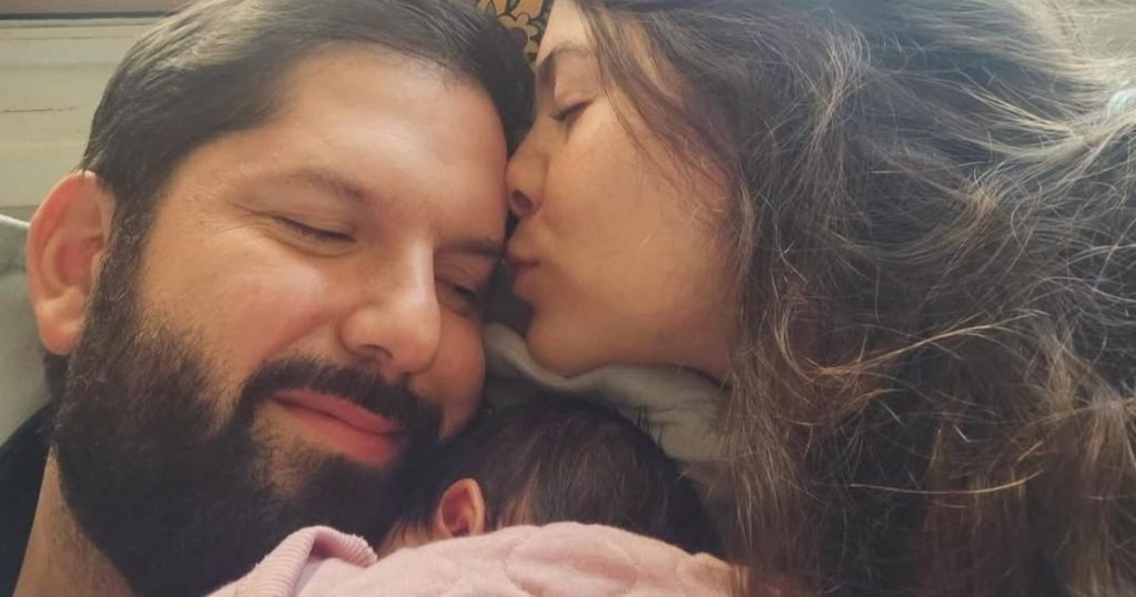 Presidente Boric sube primera foto con su hija Violeta: 