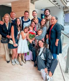 Hija de Camila Stuardo triunfa en teatro musical: “Nos dejó con la boca abierta”