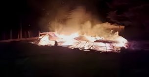 Nuevo atentado en La Araucanía: Incendian capilla y dejan amenaza contra Gendarmería con mensaje de “sin llorar”