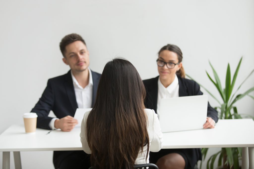 Cómo prepararse para una entrevista laboral: errores comunes y cómo evitarlos