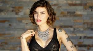 Angie Jibaja se aleja de la televisión y lucha por reencontrarse con sus hijos