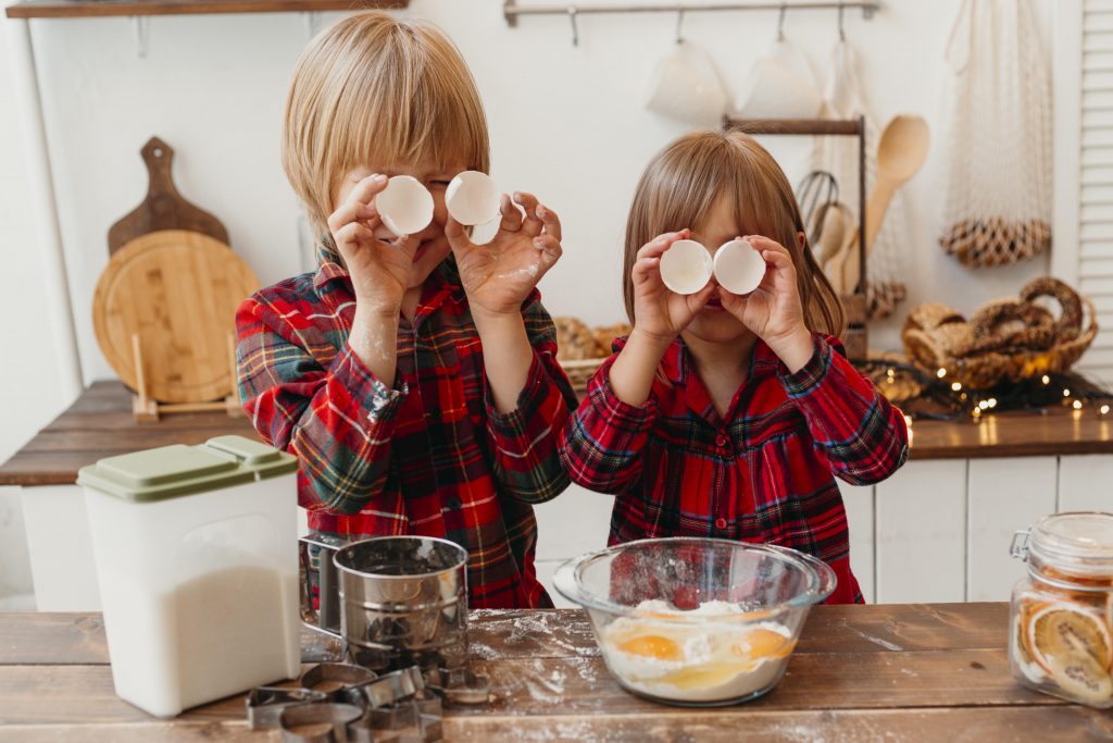 ¡Diversión y sabor! 3 recetas perfectas para cocinar con niños en vacaciones de invierno