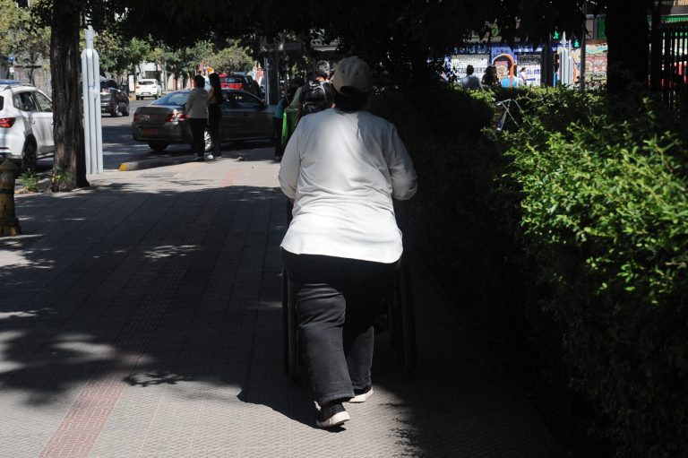Estudio asocia obesidad con síntomas más severos de menopausia