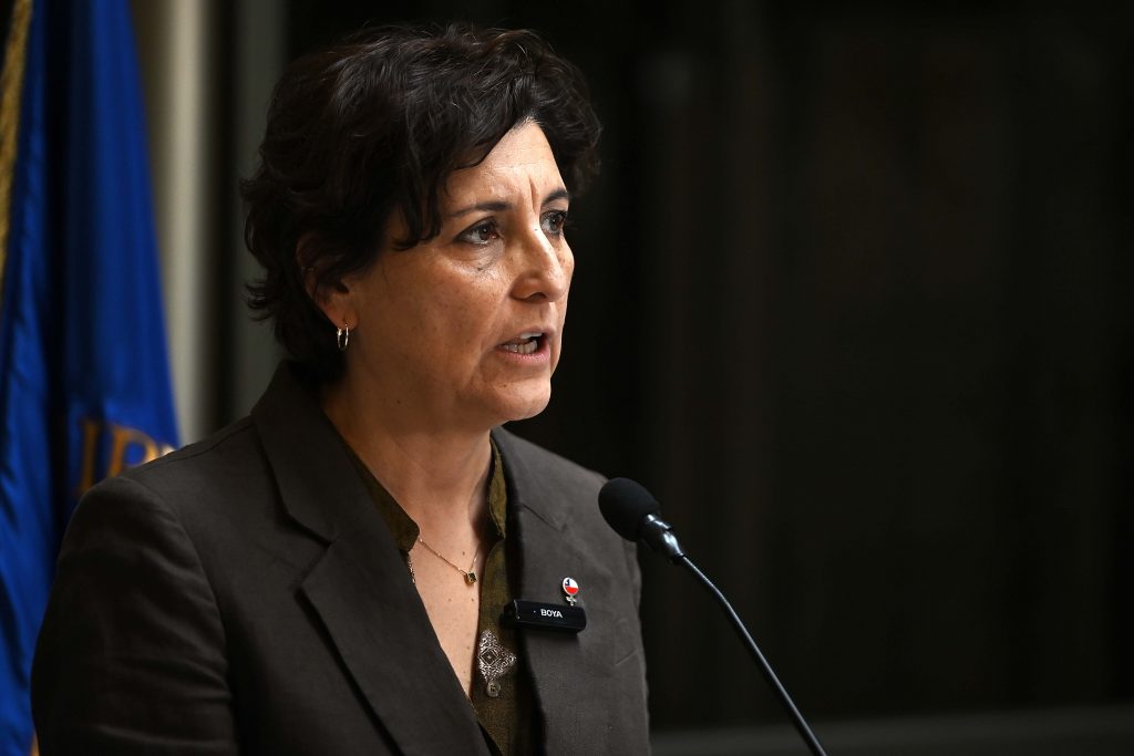 Ministra de Salud: 