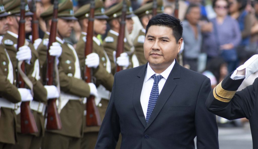 Gobernador de Arica exige visita de Boric tras militarización de fronteras en Perú