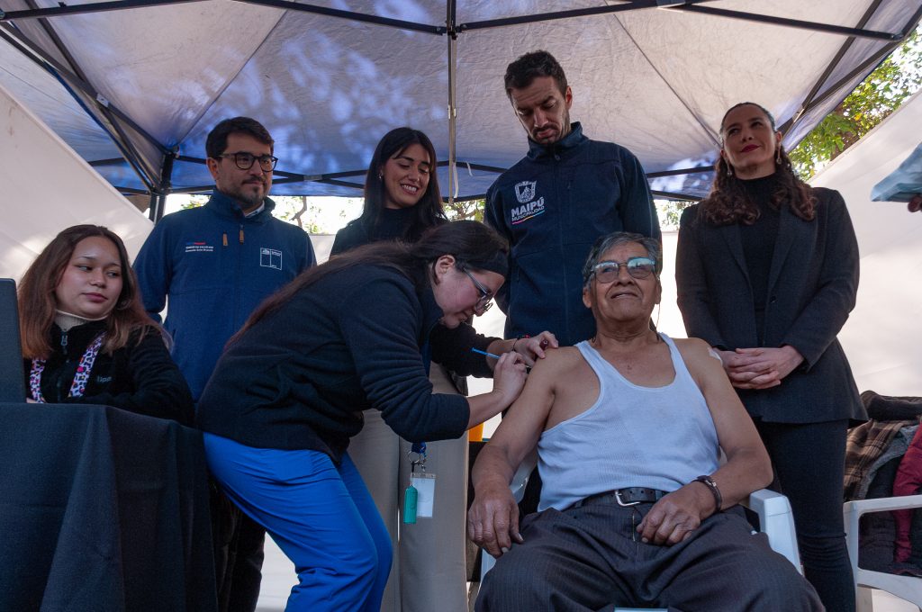 Minsal refuerza operativos de vacunación en medio de aumento de la circulación viral