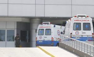 Delincuentes disparan contra patrullas municipales en La Reina y una bala impacta en el Hospital Militar