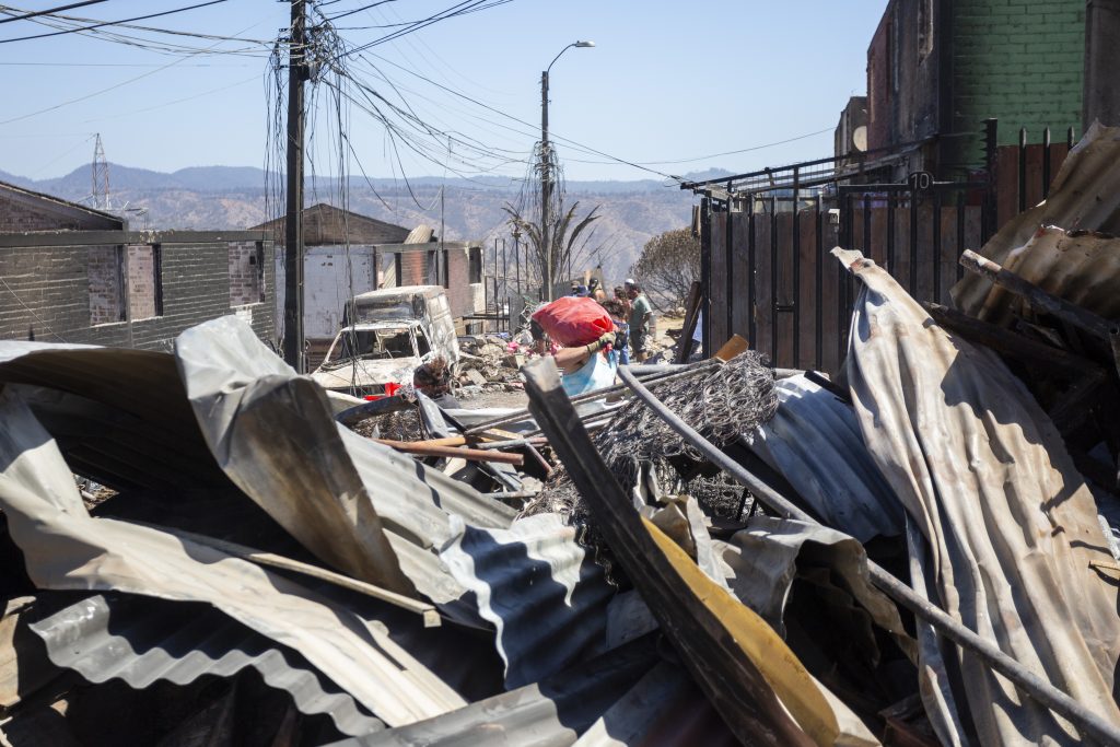 Proponen Ley Corta para comepnsar a damnificados del megaincendio